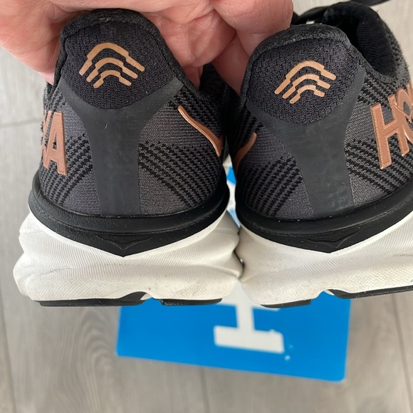 Hoka - Picture 8 of 10